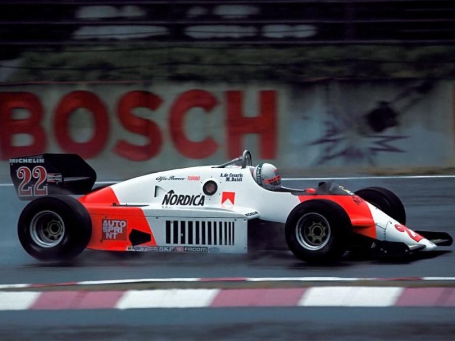  Alfa Romeo 183T 1983 года  (фото 8 из 11)